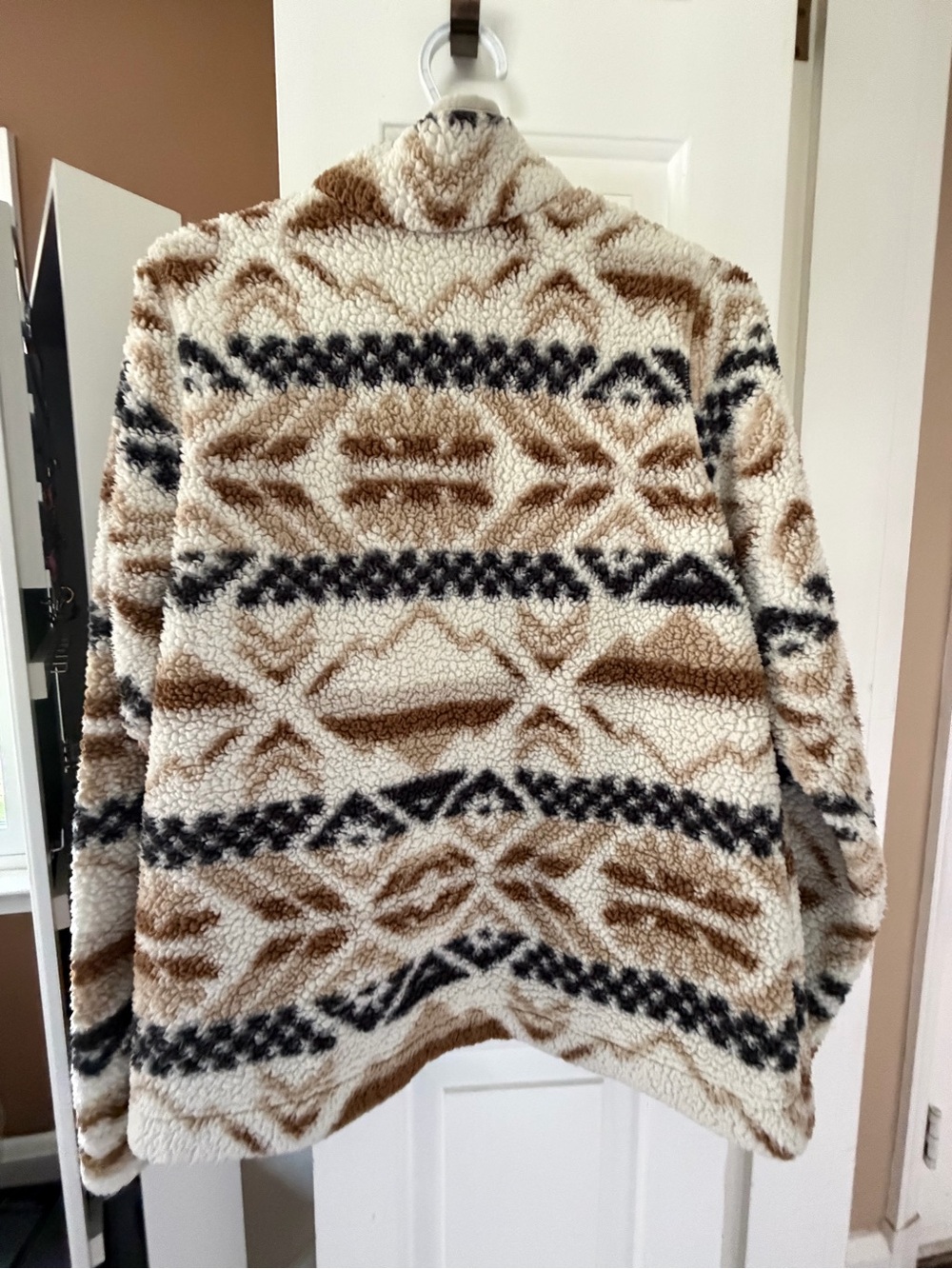 Columbia Cream, Brown & Black Sherpa Pullover quarter zip pullover, M - Picture 5 of 11